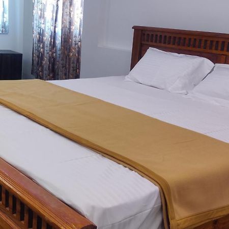 Aadhi Esha Residency Ξενοδοχείο Tiruvannāmalai Εξωτερικό φωτογραφία