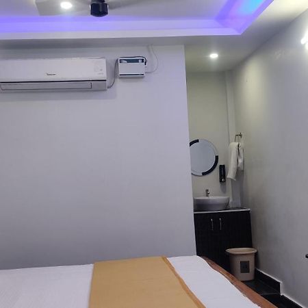 Aadhi Esha Residency Ξενοδοχείο Tiruvannāmalai Εξωτερικό φωτογραφία