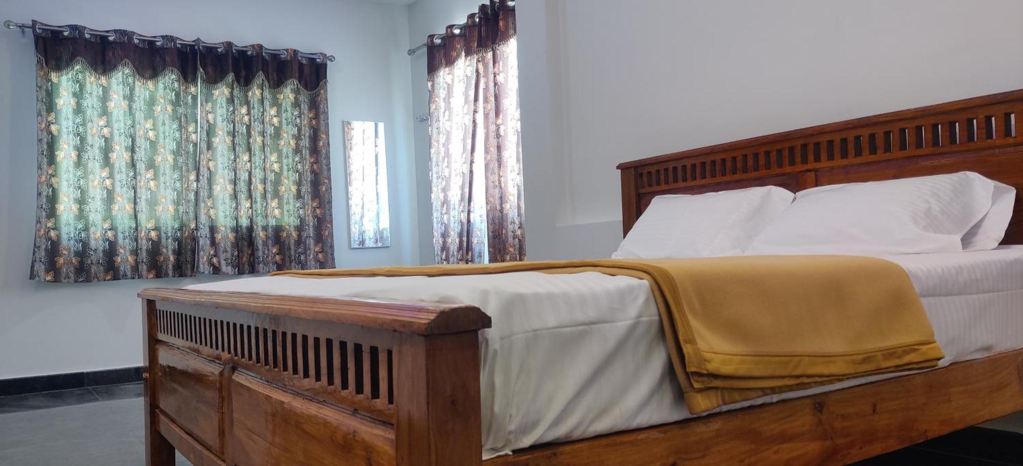Aadhi Esha Residency Ξενοδοχείο Tiruvannāmalai Εξωτερικό φωτογραφία